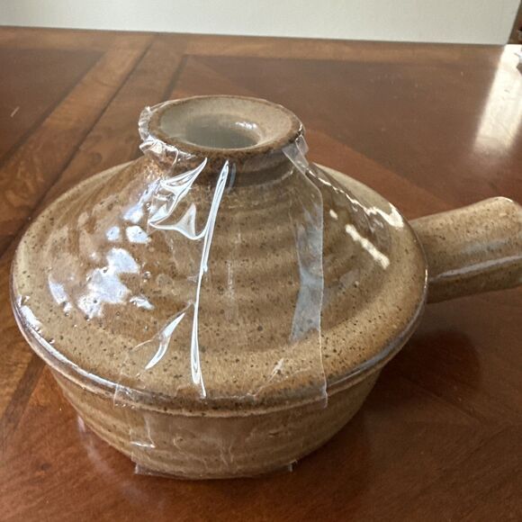 Stoneware Pottery Dish - Picture 1 of 5